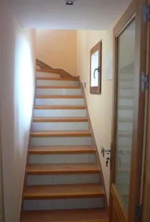 La De